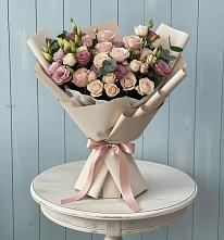 Букет цветов из:  Розы и Лизиантусы #REPLACE_PRED# Бирюсинске