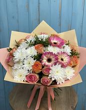 Букет цветов из:  Розы, Герберы и Хризантемы в Бирюсинске