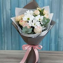 Букет цветов из:  Хризантемы и Розы в Бирюсинске