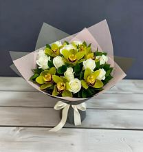 Букет цветов из:  Орхидеи и Розы #REPLACE_PRED# Бирюсинске