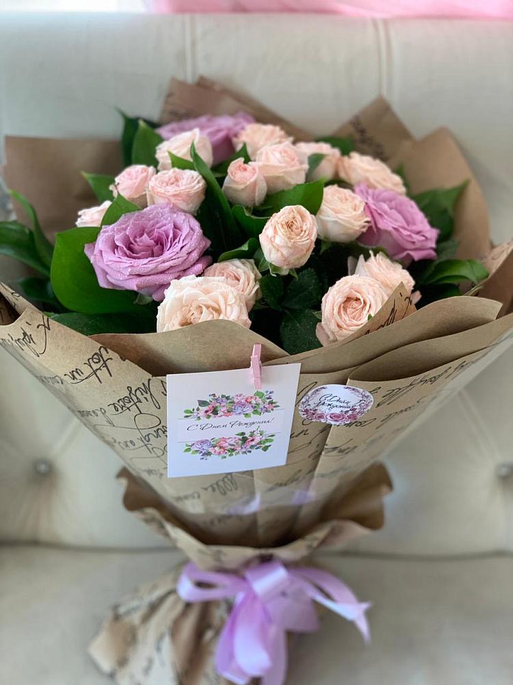 Букет цветов из: Розы в Бирюсинске