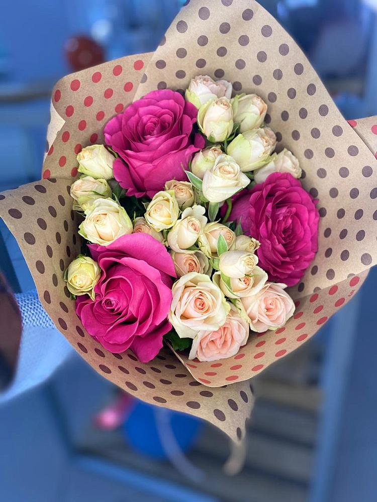 Букет цветов из: Розы в Бирюсинске