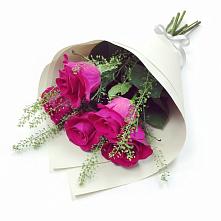Букет цветов из:  Розы #REPLACE_PRED# Бирюсинске