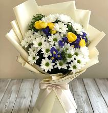 Букет цветов из:  Ирисы, Хризантемы и Розы #REPLACE_PRED# Бирюсинске