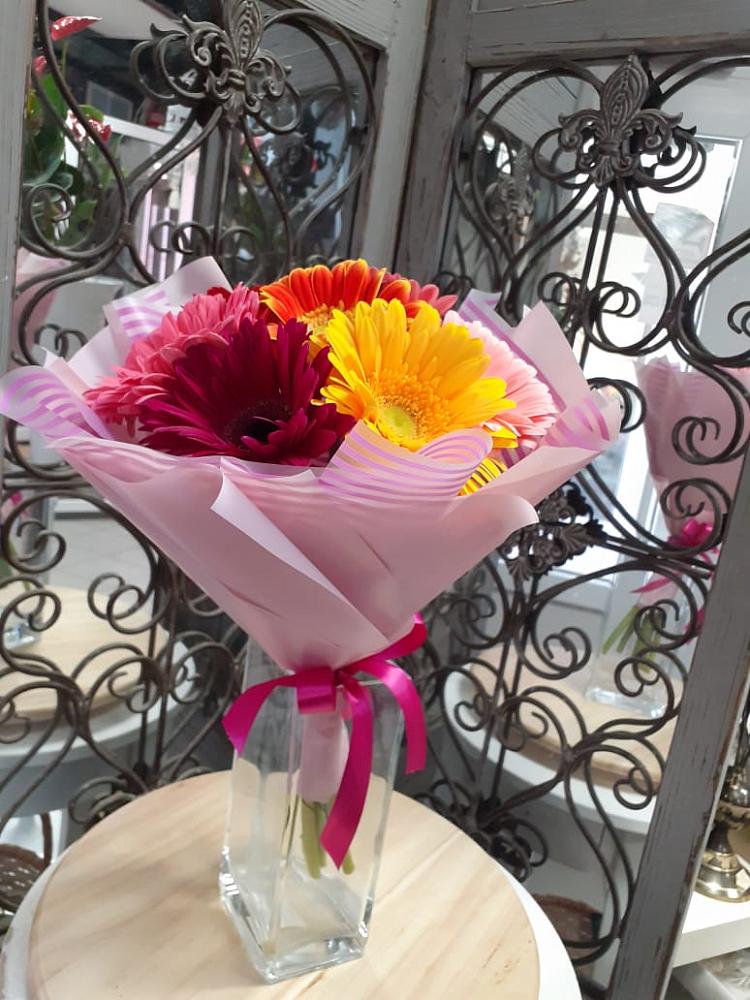 Букет цветов из: Герберы в Бирюсинске