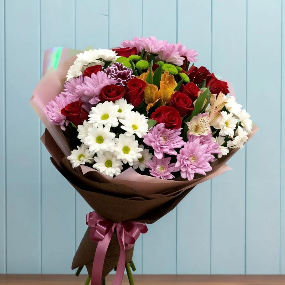 Букет цветов из: Розы, Хризантемы и Альстромерии в Бирюсинске