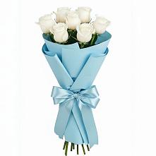 Букет 7 белых роз Проуд в Бирюсинске