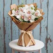 Букет цветов из:  Орхидеи и Розы #REPLACE_PRED# Бирюсинске